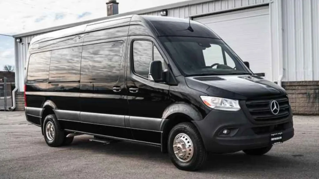 luxury Sprinter Van Limo Service in Palm Beach Gardens